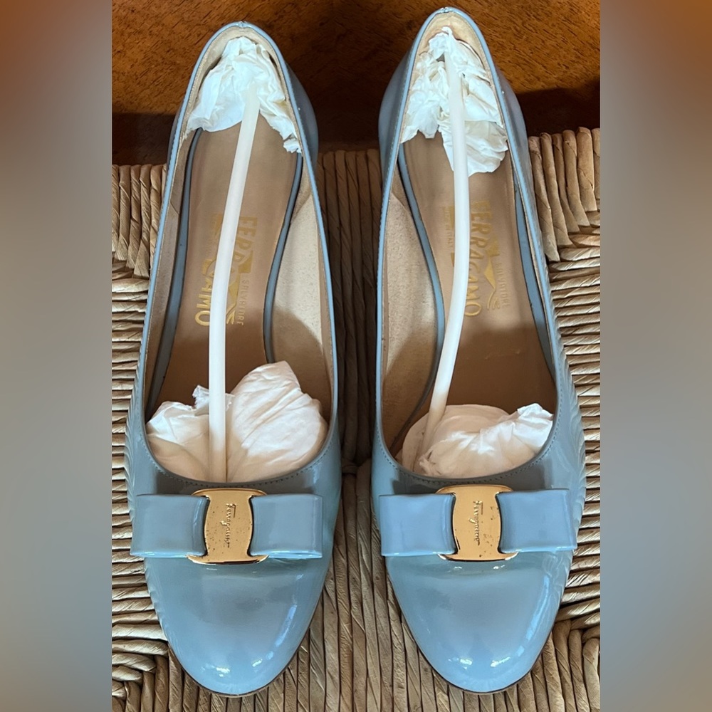 SALVATORE FERRAGAMO ⭐️ PUMPS ⭐️ HOST PICK ⭐️ - Picture 14 of 16
